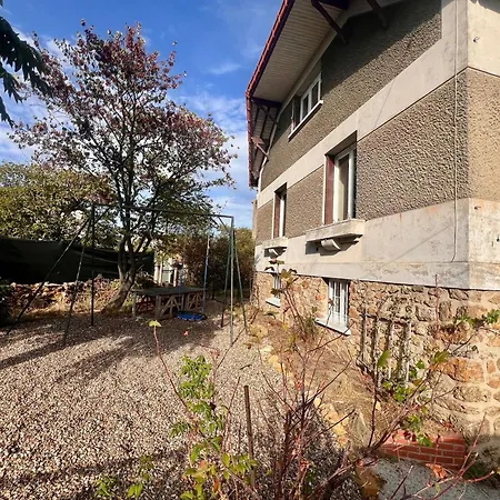 Bed and breakfast Aux Bords De Marne