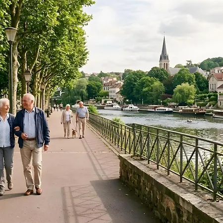 Bed and breakfast Aux Bords De Marne 3*